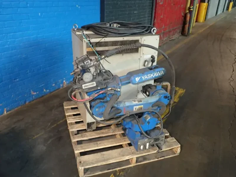 Yaskawa Motoman    Robot  - Mh6