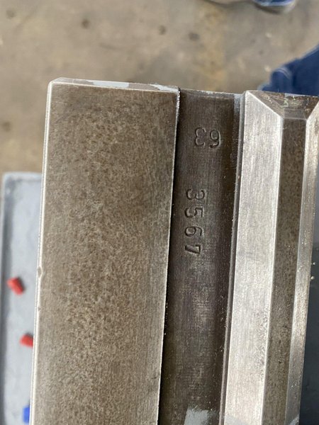 21&quot; x 120&quot; TARNOW TUJ 50X3000 ENGINE LATHE. STOCK #0743222.