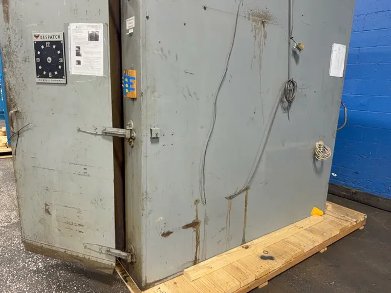 DESPATCH 47” X 54” X 68” CHAMBER OVEN