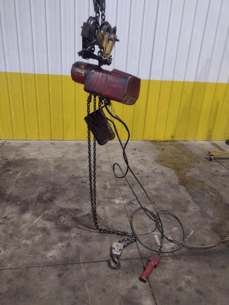 2 TON DAYTON MOTORIZED CHAIN HOIST: YOBRO 24665