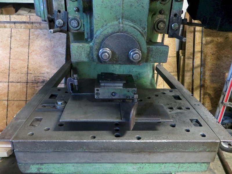 40 Ton Used Rousselle Gap Frame Mechanical Clutch Press Model 4G