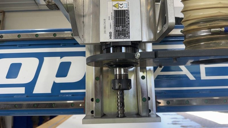 5′ x 8′ ShopSabre Pro 408 CNC Router, 2019 – 4th Axis Rotary, OptLaser, Vac Table, Low Hours