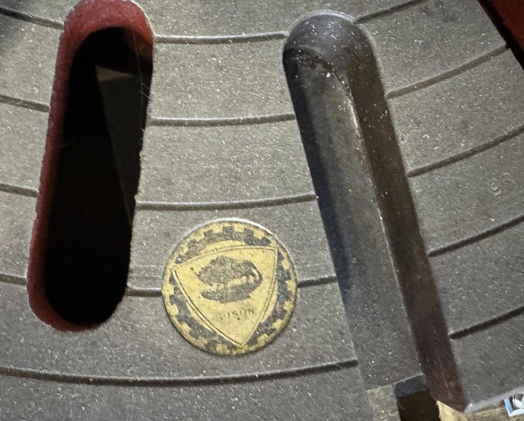 20" Bison 4-Jaw Chuck, D1-8 Camlock, 4-7/8" Hole