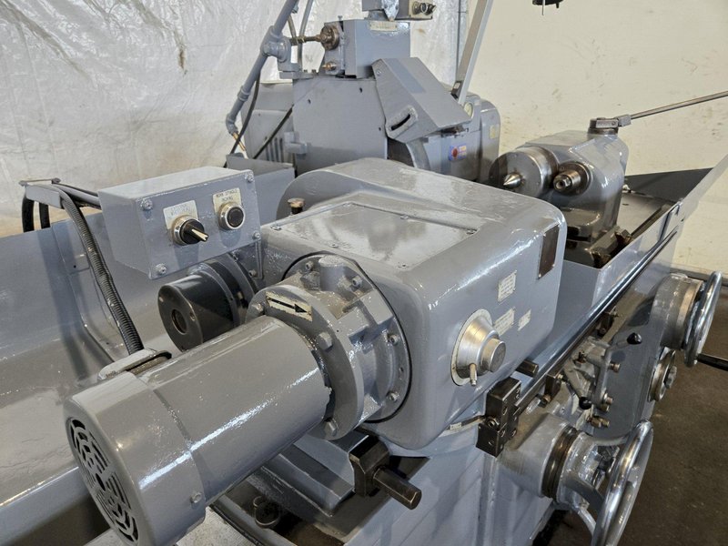 20" X 48" TOYODA MODEL #GUP40-120 CYLINDRICAL GRINDER. STOCK # 0653726