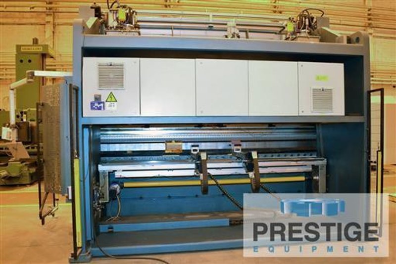 Salvagnini 242 Ton x 13&#039; 7-Axis B3-220/4250 CNC Hydraulic Press Brake
