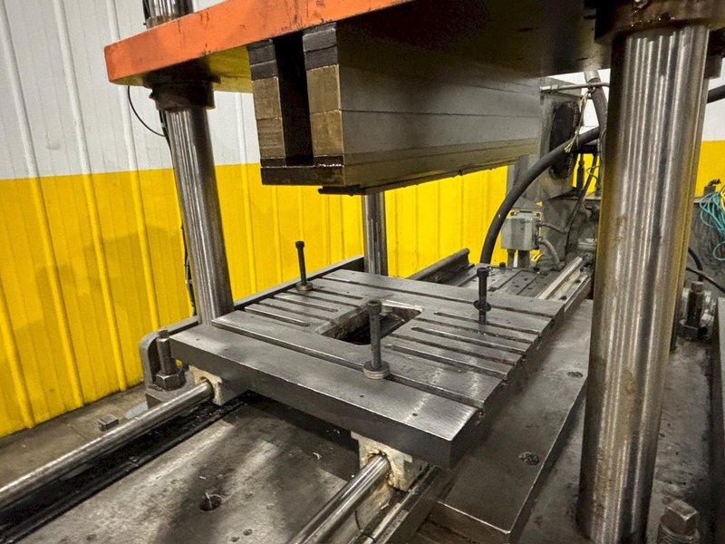 100 TON ROLLFORM INC HYDRAULIC 4 POST CUTOFF &amp; POWER UNIT, 12&quot; STROKE: YOBRO #24328