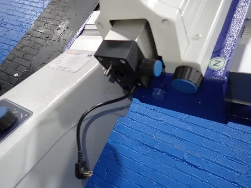 MITUTOYO 32" X 25" CMM  -  CRYSTA-PLUS M443