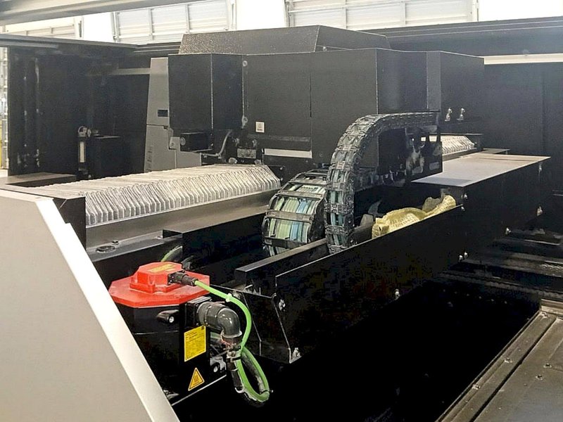 Amada Ventis 3015 AJ Fiber Laser