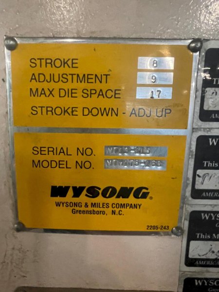 175 TON X 14' WYSONG HYDRAULIC PRESS BRAKE: STOCK #76645