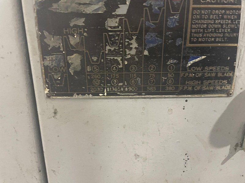 24" GROB MODEL NS24 VERTICAL BANDSAW: STOCK #76861