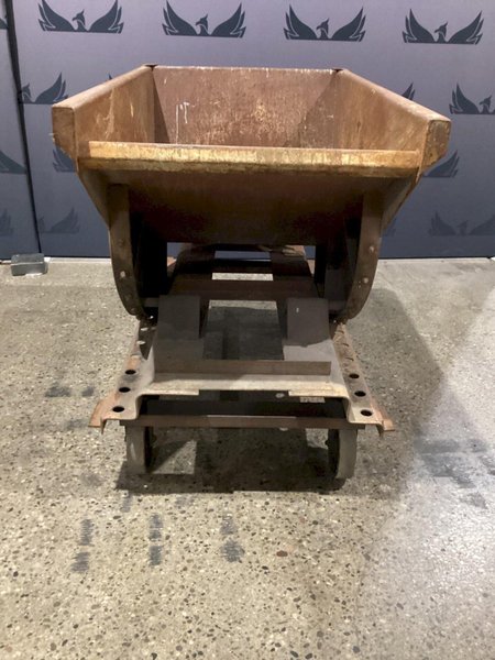 WRIGHT SELF DUMPING HOPPER USED