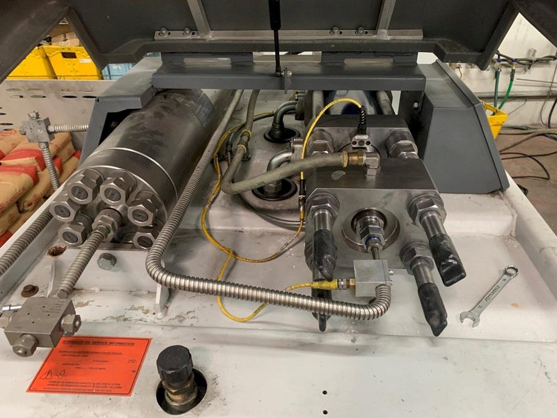 2017 FLOW MACH 500 4020XD Waterjet Cutters