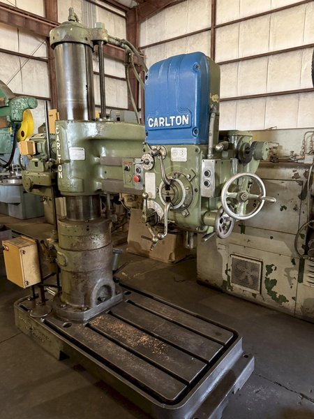 USED, 3&#039; 11&quot; CARLTON MODEL model 1A RADIAL ARM DRILL
