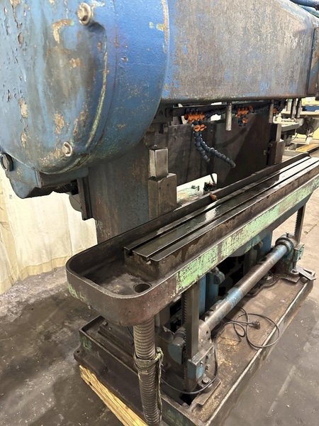 MOLINE MODEL #H9 RAIL DRILL: STOCK #75626