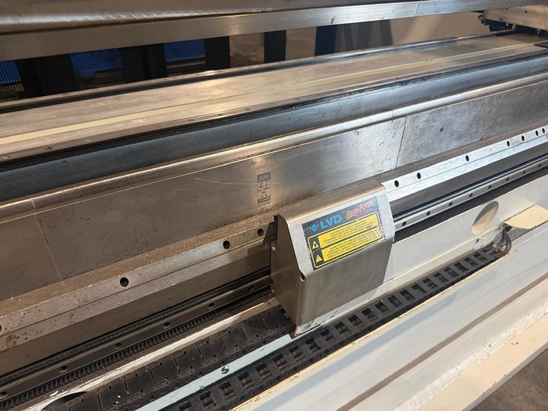 LVD PPEB-EFL Turbo - 220 ton x 4100 mm CNC