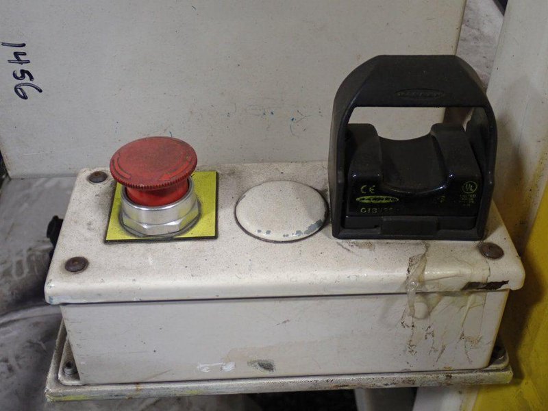 HS TECHNOLOGIES ASSEMBLY STATION  -  2 UP CLIP DRIVE