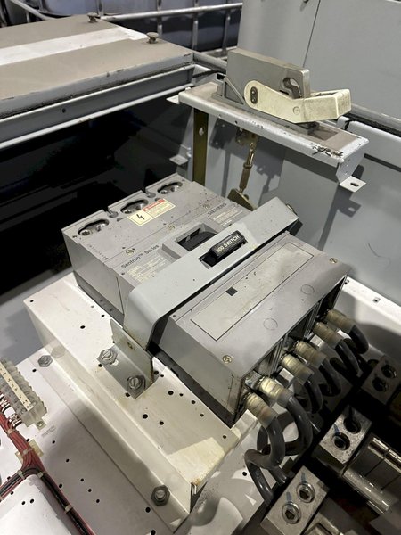 SIEMENS SENTRON LXD6-A LXD63B600  BREAKER. STOCK # 0102123