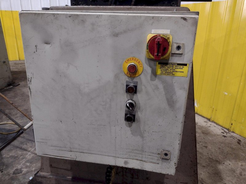 6" PA INDUSTRIES POWERED STRAIGHTENER. STOCK # 0218726