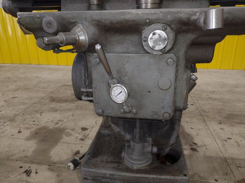 3 HP CINCINNATI MODEL 1-18 PLAIN HORIZONTAL MILLING MACHINE: STOCK #21030