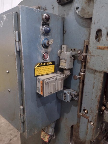 10' X 14 GAUGE PULLMAX URSVIKEN HYDRAULIC POWER SHEAR: YOBRO #25207