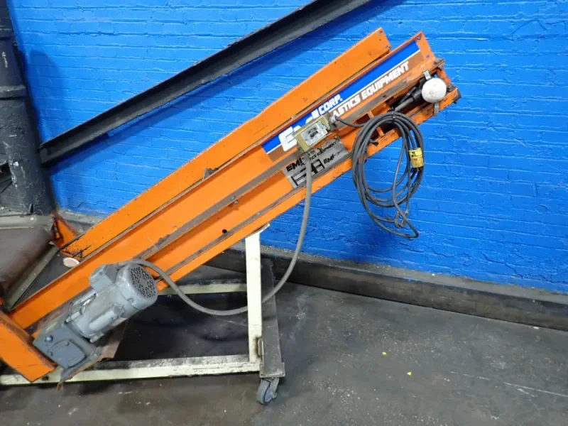 EMI 69" X 17" / 43" X 16" INCLINE BELT CONVEYOR  -  CAR.18