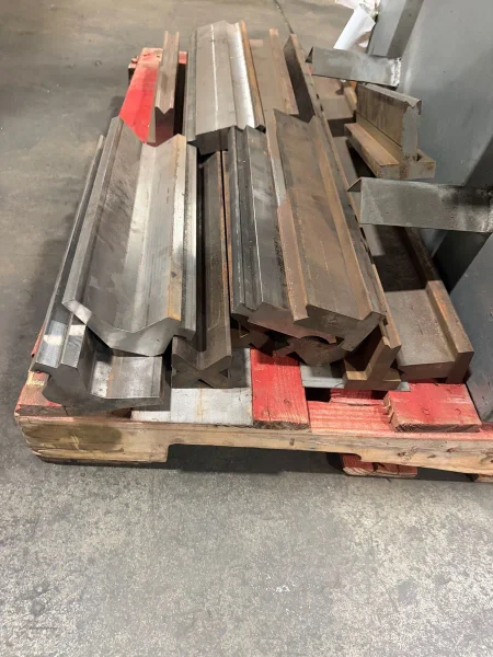USED ERMAK POWER BEND PRO 83" X 66 TON HYDRAULIC 3 AXIS CNC PRESS BRAKE