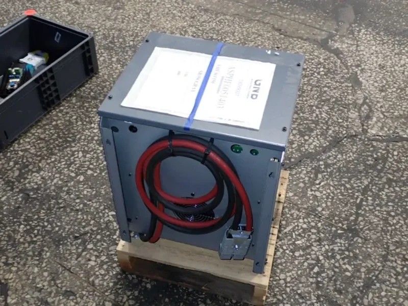 GNB INDUSTRIAL POWER 150 AMPS BATTERY CHARGER
