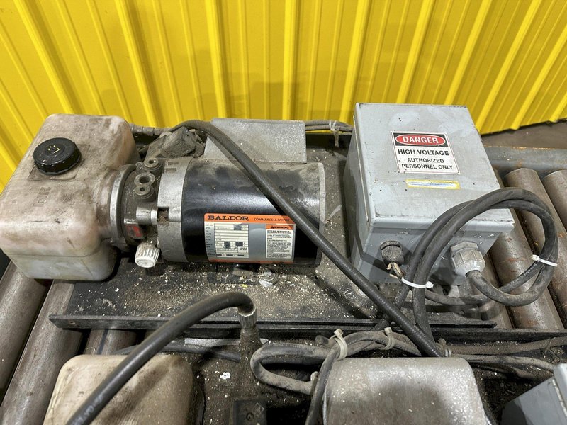 4,000 LBS X 60" X 48" ECONO LIFT HYDRAULIC SCISSOR LIFT TABLE WITH ROTARY ROLLER CONVEYOR TOP, 115 VOLT: STOCK #20960