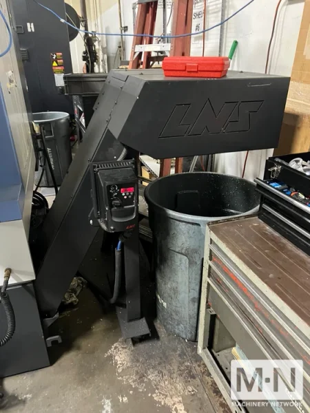 Doosan DNM 400 CNC Vertical Machining Center, 2010