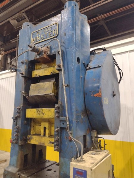 600 TON MINSTER MODEL #90-600 KNUCKLE JOINT PRESS, 4" STROKE: STOCK #22197