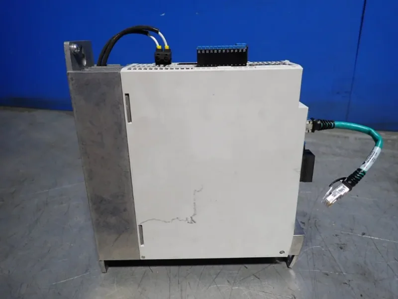 FESTO SERVO CONTROL   -  CMMT-AS-C2-11A-P3-MP-S1