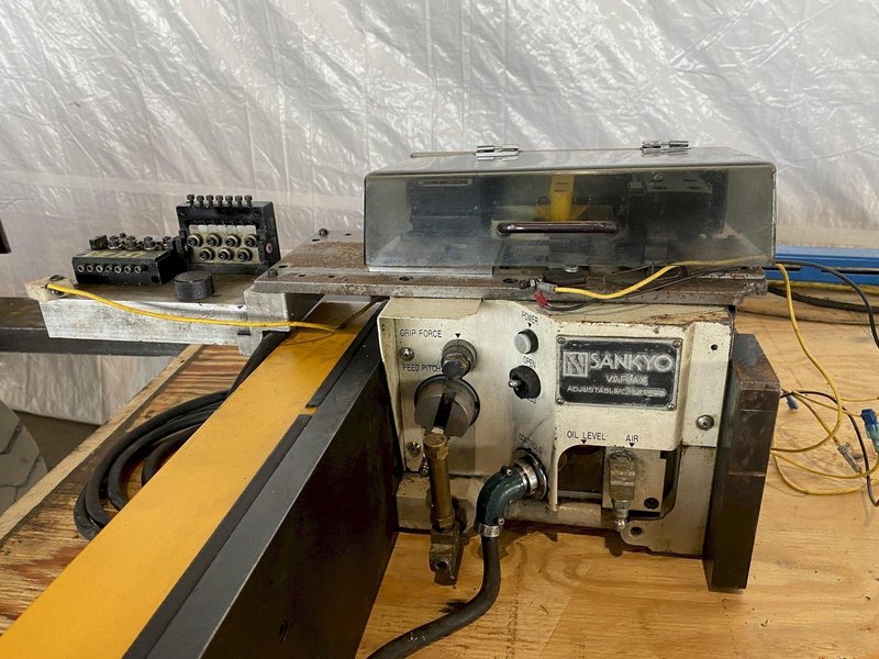 SANYKO VG50-CW-ALR CAM ACUTATED WIRE FEEDER. STOCK # 0848221