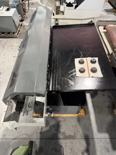 HAAS SERVO 300 CNC Lathe Bar Feeder 2011’ USA #8089