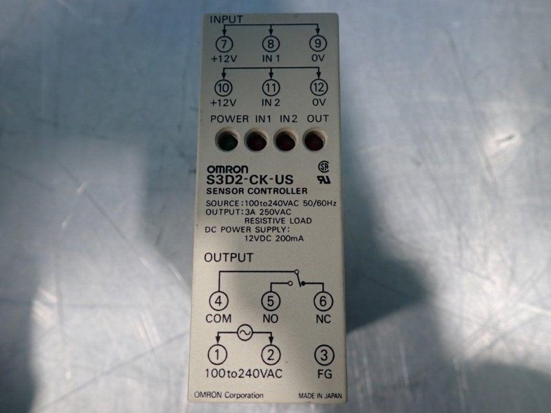 OMRON SENSOR CONTROLLER  -  S3D2-CK-US