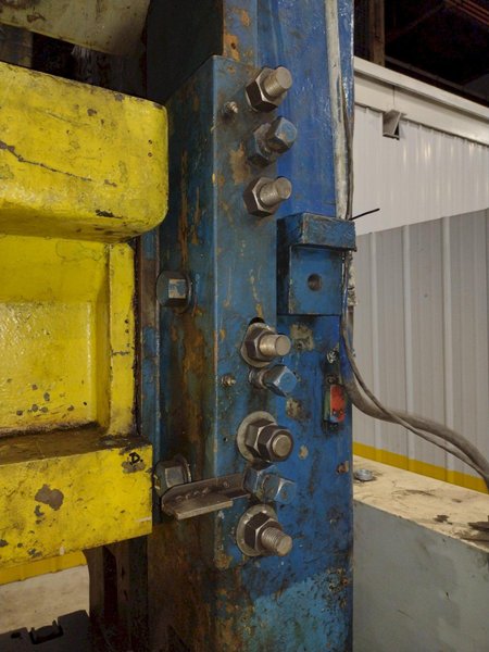 600 TON MINSTER MODEL #90-600 KNUCKLE JOINT PRESS, 4" STROKE: STOCK #22197