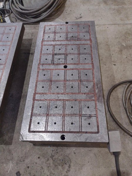 14&quot; x 29&quot; TECNOMAGNETE MODEL #QX408UMK6 MAGNETIC SURFACE CHUCK &amp; CONTROLS: STOCK #20551