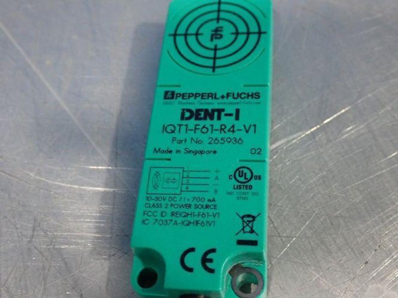 PEPPERL+FUCHS READ/WRITE DEVICE   -  IQT1-F61-R4-V1