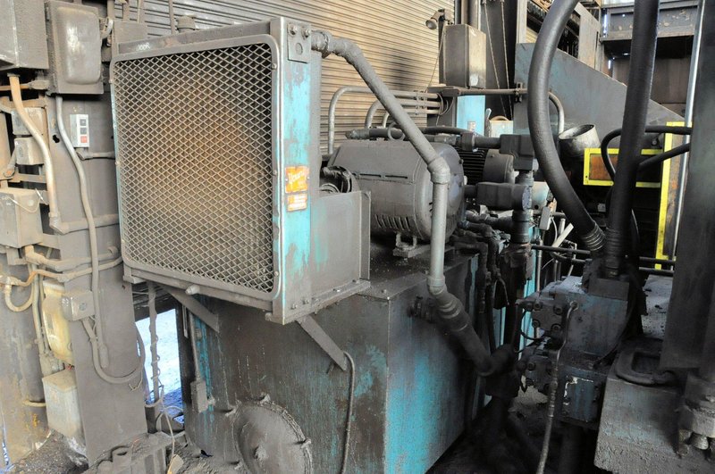 1000 TON (7") AMD MODEL #1000-3030 HYDRAULIC BILLET BAR SHEAR: STOCK #10000