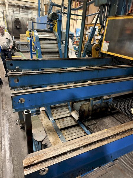 500 TON VERSON S2-500-108-60T STRAIGHT SIDE DOUBLE CRANK PRESS. STOCK # 0329626