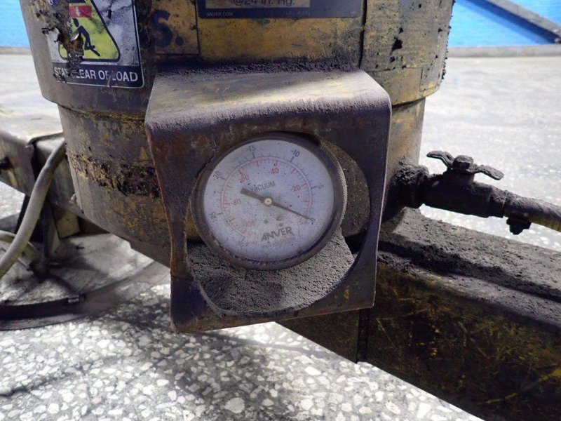 ANVER 4200 LBS VACUUM LIFT ATTACHMENT
