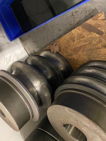 3" X 3" X 3/8" CARELL MODEL 305CN3 CNC HYD.RAULIC ANGLE ROLL: STOCK #77737