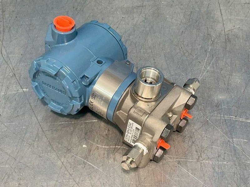 ROSEMOUNT 800PSIG PRESSURE TRANSMITTER  -  3095MA2CABA15AA001AB