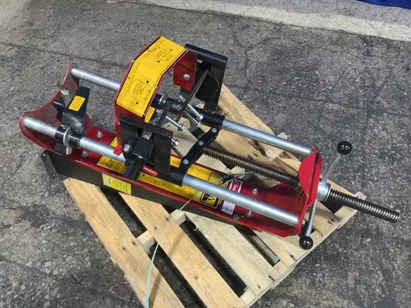 Branick Macpherson Strut Spring Compressor - Mst-580 A