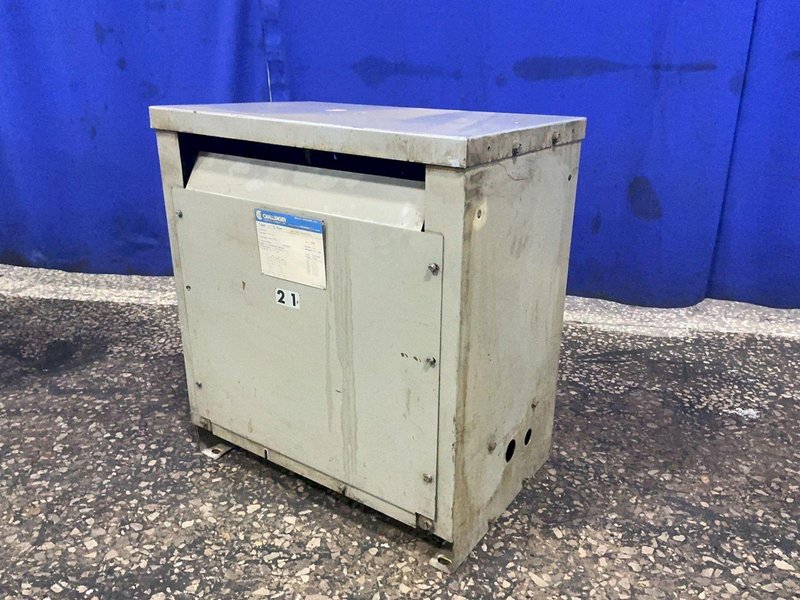 Challenger 45 Kva Transformer - 452-425