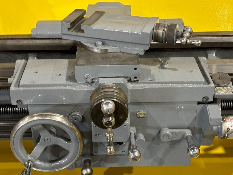 15&quot; x 54&quot; LEBLOND MODEL #REGAL 11C ENGINE LATHE with METRIC, 2.25&quot; HOLE: STOCK #20663