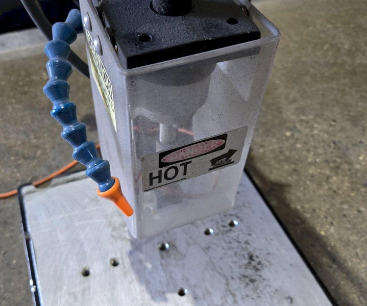 SONITEK TS100 HEATSTAKING ARBOR PRESS USED