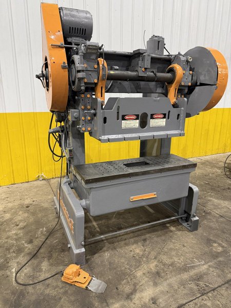 40 TON ROUSSELLE MODEL #4-B O.B.I. PRESS: YOBRO #25849