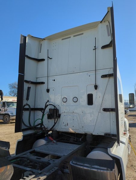 2022 International LT625 3HSDZAPR2NN443564