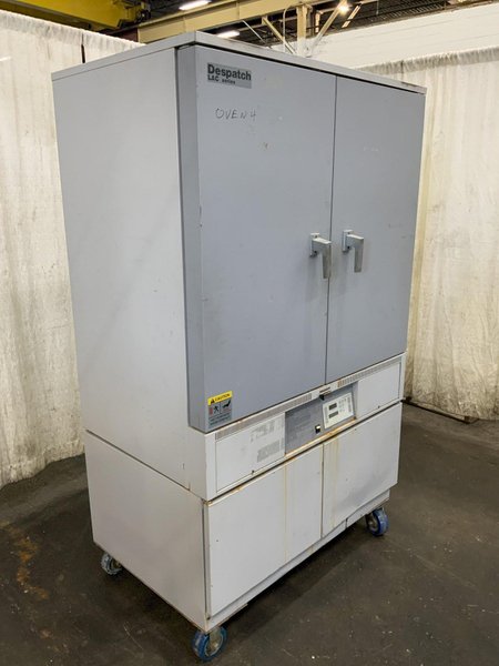 500 DEGREE X 18 CUBIC FT DESPATCH LAC SERIES OVEN: STOCK #81213