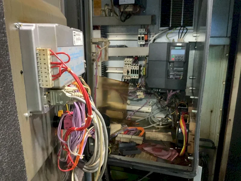 ATLAS COPCO 221 HP AIR COMPRESSOR  -  GA 160